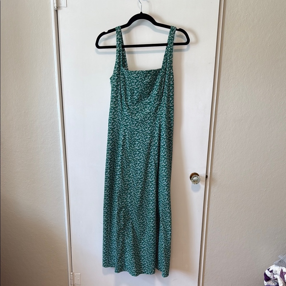 Abercrombie & Fitch Fit and Flare Dress M